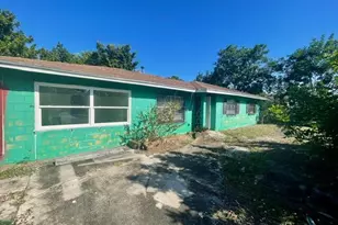 3106 Tropic Blvd, Fort Pierce, FL 34946 - Photo 2