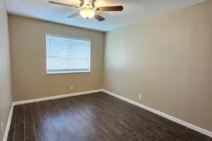 4876 Orleans Ct, Haverhill, FL 33415 - Photo 22