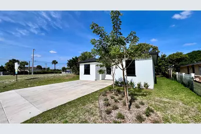 1580 W 32nd Street, Riviera Beach, FL 33404 - Photo 2