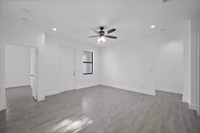 1580 W 32nd Street, Riviera Beach, FL 33404 - Photo 10