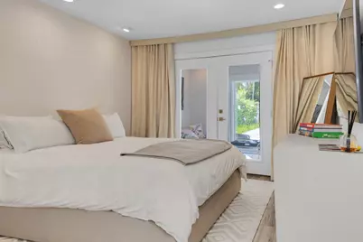 2291 Las Casitas Drive, Wellington, FL 33414 - Photo 22
