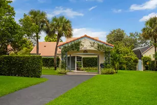 2291 Las Casitas Dr, Wellington, FL 33414 - Photo 1