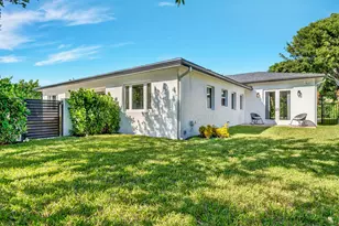 301 Pilgrim Rd, West Palm Beach, FL 33405 - Photo 58