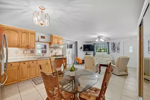 2285 NE 136th Ln, North Miami Beach, FL 33181 - Photo 20