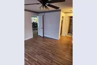 625 Pines Knoll, Unit #B, Fort Pierce, FL 34982 - Photo 6