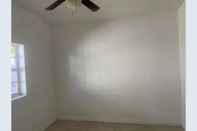 210 W 60 Street, Unit #B, Hialeah, FL 33012 - Photo 10