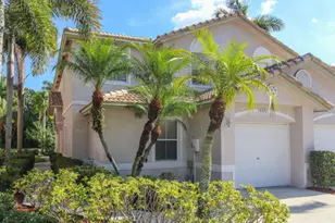 10601 Pelican Dr, Wellington, FL 33414 - Photo 2