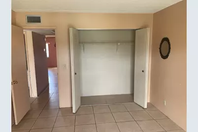 500 Village Green Circle W, Unit #212, Palm Springs, FL 33461 - Photo 10