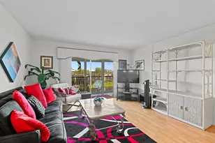 14360 Strathmore Ln, Delray Beach, FL 33446 - Photo 4