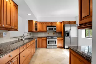 7888 La Mirada Dr, Boca Raton, FL 33433 - Photo 8