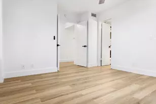 10203 Mangrove Dr, Boynton Beach, FL 33437 - Photo 16