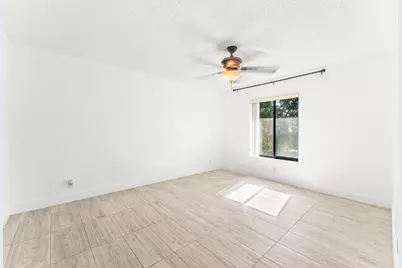 1117 Green Pine Boulevard, Unit #D2, West Palm Beach, FL 33409 - Photo 12