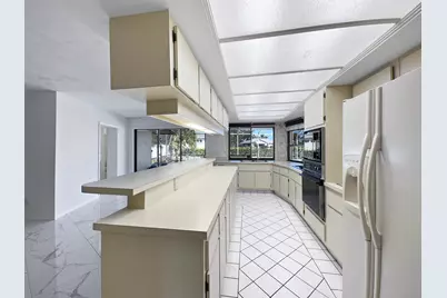 5506 Echo Pines Circle W, Fort Pierce, FL 34951 - Photo 6