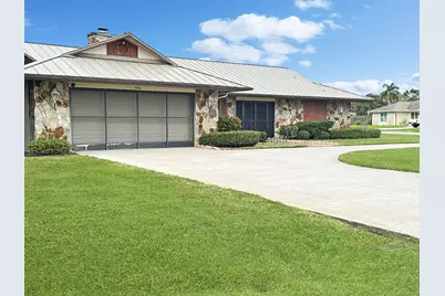 5506 Echo Pines Circle W, Fort Pierce, FL 34951 - Photo 1