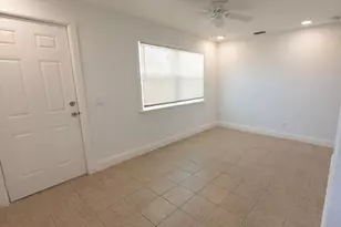 3652 Alexander Ct, Lake Worth, FL 33463 - Photo 6