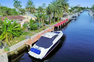 2576 SE 14th St, Pompano Beach, FL 33062 - Photo 2