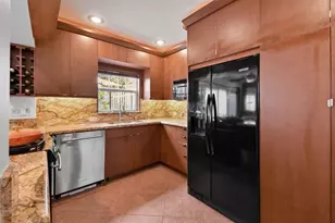 1219 N Lakeside Dr, Lake Worth Beach, FL 33460 - Photo 10