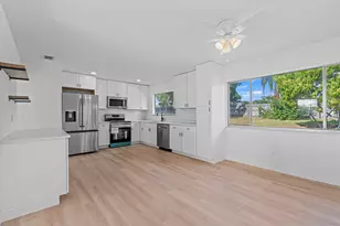 433 SE Seahouse Dr, Port Saint Lucie, FL 34983 - Photo 6