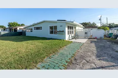 4664 Sutton Terrace S, West Palm Beach, FL 33415 - Photo 4