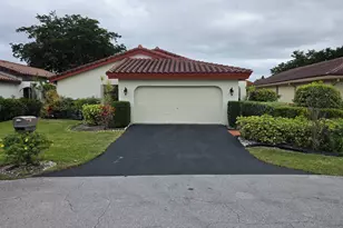 5665 Lakeview Mews Dr, Boynton Beach, FL 33437 - Photo 2