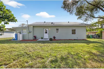 2108 Donald Avenue, Fort Pierce, FL 34946 - Photo 32