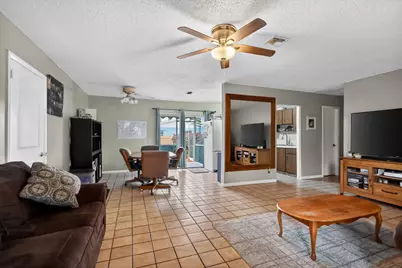 235 Guava Avenue, West Palm Beach, FL 33413 - Photo 6