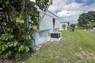 2 Jasmine Ln, Port Saint Lucie, FL 34952 - Photo 20