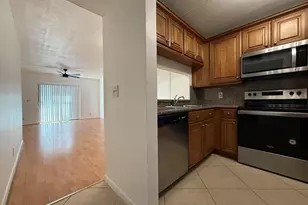 6820 Palmetto Cir S, Boca Raton, FL 33433 - Photo 2