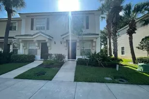 5219 Palmbrooke Cir, West Palm Beach, FL 33417 - Photo 8