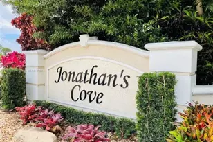 5219 Palmbrooke Cir, West Palm Beach, FL 33417 - Photo 1