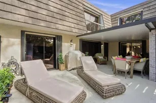 1001 10th Terrace, Palm Beach Gardens, FL 33418 - Photo 4