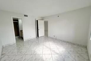 4700 Lucerne Lakes Blvd W, Lake Worth, FL 33467 - Photo 12