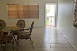 233 Norwich J, West Palm Beach, FL 33417 - Photo 2