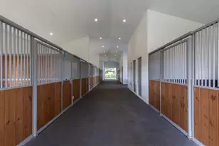 2889 Appaloosa Trail, Wellington, FL 33414 - Photo 32