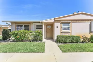 2523 Dudley Dr W, West Palm Beach, FL 33415 - Photo 2