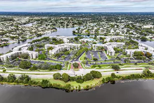 1100 Colony Point Circle Circle Unit, Pembroke Pines, FL 33026 - Photo 2