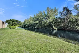 140 Lake Meryl Dr, West Palm Beach, FL 33411 - Photo 34