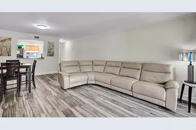140 Lake Meryl Drive, Unit #140, West Palm Beach, FL 33411 - Photo 12