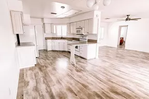 8153 SE Carlton St, Hobe Sound, FL 33455 - Photo 12