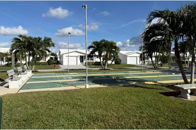 300 SW Golfview Terrace, Unit #152, Boynton Beach, FL 33426 - Photo 14