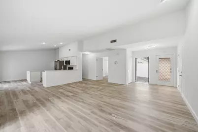 905 NW 22nd Avenue, Delray Beach, FL 33445 - Photo 18