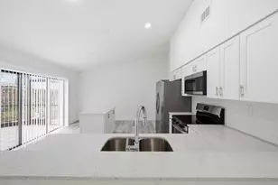 905 NW 22nd Ave, Delray Beach, FL 33445 - Photo 8