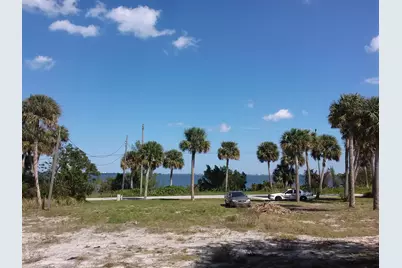 10609 S Indian River S Drive, Fort Pierce, FL 34982 - Photo 6