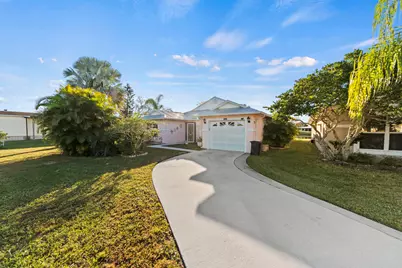 14191 Cisne Circle, Fort Pierce, FL 34951 - Photo 2