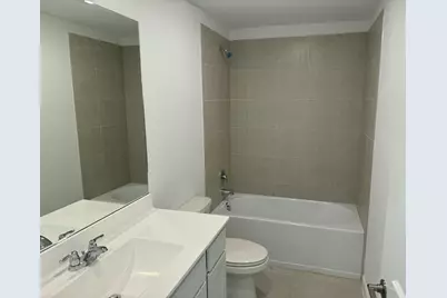 10445 NW Suncrest Lp, Port Saint Lucie, FL 34987 - Photo 10