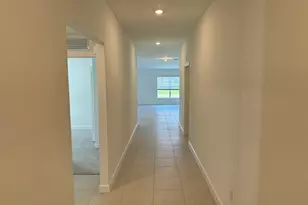 10445 NW Suncrest Lp, Port Saint Lucie, FL 34987 - Photo 12
