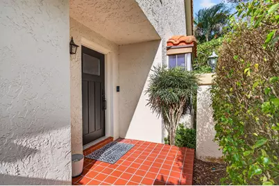 7727 La Mirada Drive, Boca Raton, FL 33433 - Photo 4