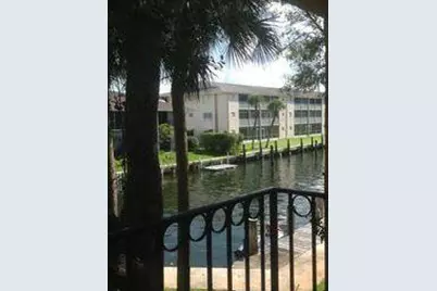 1105 Lake Shore Drive, Unit #203, Lake Park, FL 33403 - Photo 10