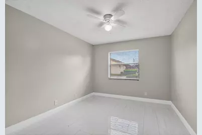 484 Springdale Circle, Unit #48D, Palm Springs, FL 33461 - Photo 30