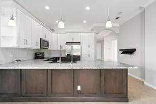 11497 SW Glengarry Ct, Port Saint Lucie, FL 34987 - Photo 10